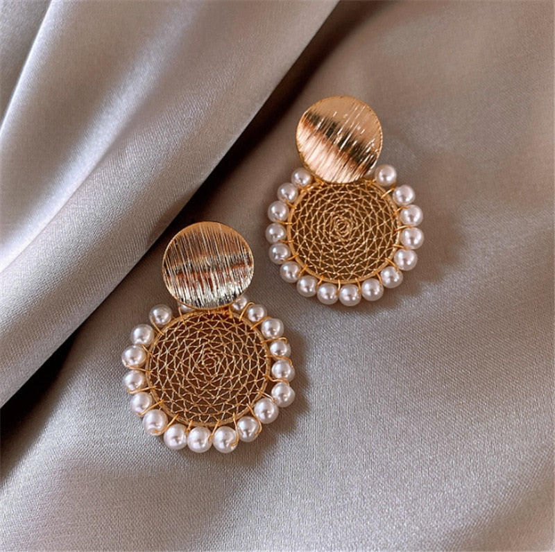 XIYANIKE Geometric Round Pearl Earrings Temperament Online Celebrity Earrings Personality Design Earrings