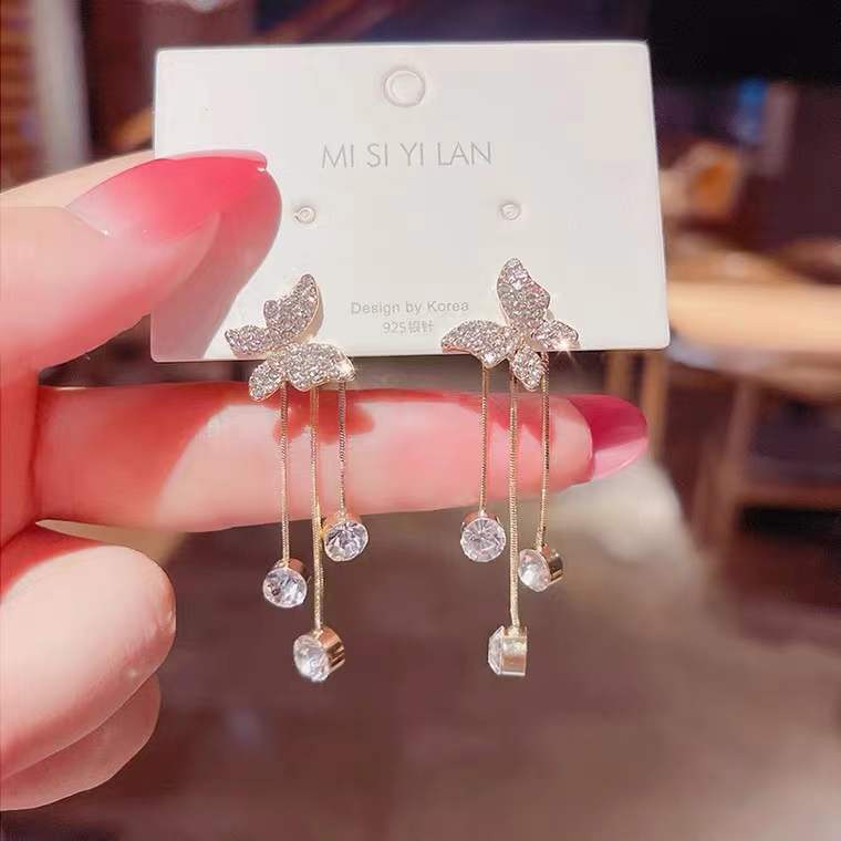 Pearl Rhinestone Bear Love Earrings Female Exquisite Small Earrings Korea Simple Cute Earrings Female Party Beautiful Jewelry - Charlie Dolly