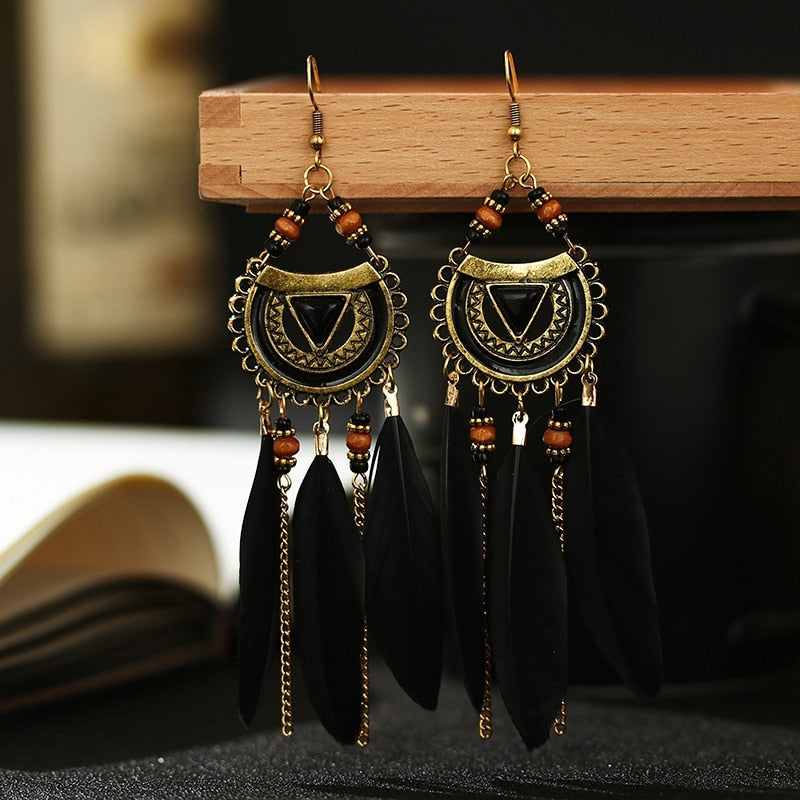 Bohemian White Semicircle Long Feather Tassel Ladies Earrings Women Summer Indian Jewelry Natural Wood Beads Dangle Earrings