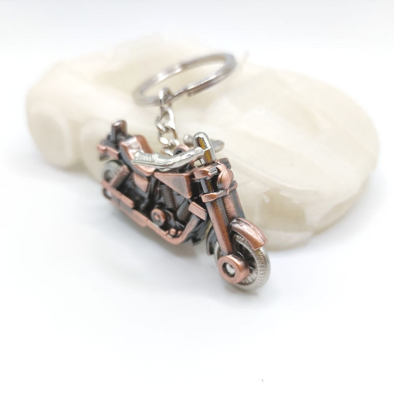 Cool Metal Motorcycle Keychain Miniature Simulation Motorcycle Keyring Men Car Key Chain Ring Holder Bag Pendant Accessories