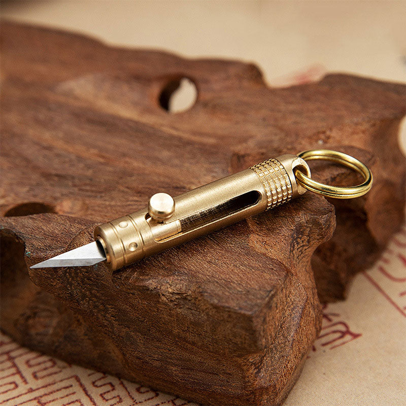 1pc Outdoor EDC Mini Folding Knife Pocket Self-defense Knife Exquisite Brass Knife Keychain Demolition Express Unpacking Knife