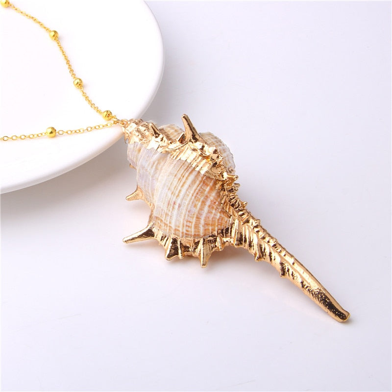 Lateefah Boho Conch Shell Necklace Conch Sea shell Necklace Pendant For Women Collier Femme Shell Cowrie Summer Jewelry