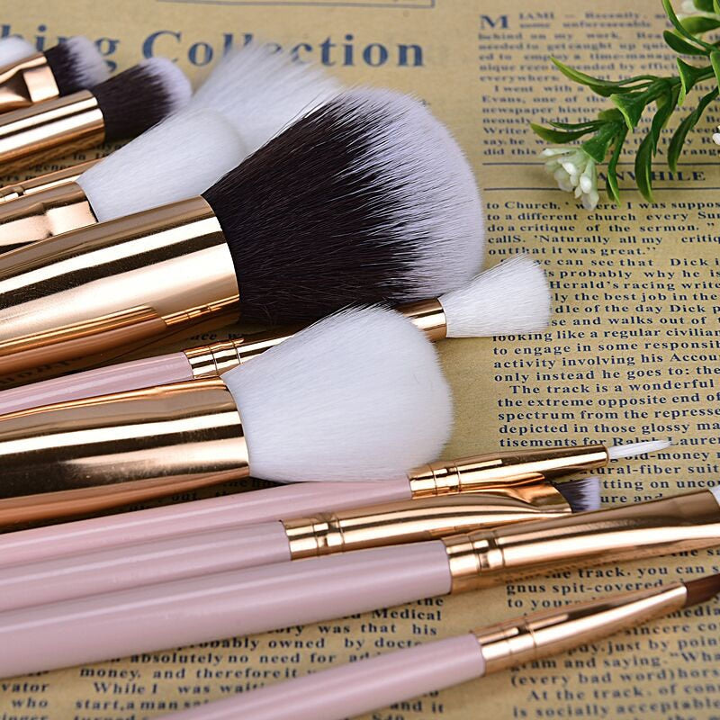 15pcs Pink Makeup Brushes Set Pincel Maquiagem Powder Eye Kabuki Brush Complete Kit Cosmetics Beauty Tools with Leather Case