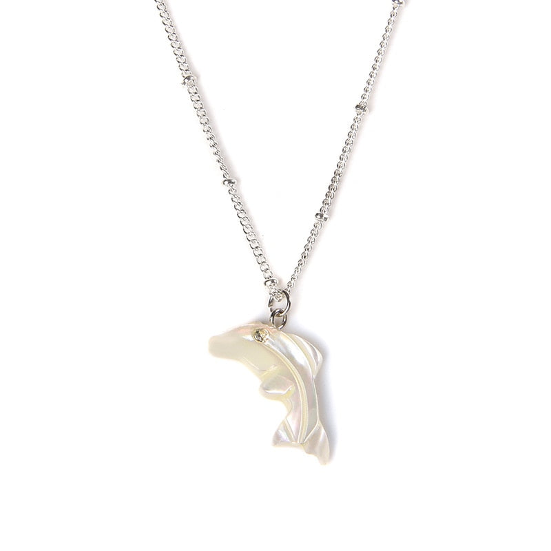 White Shell Necklace Summer Natural Mother of Pearl Shell Pendant Necklace for Women Heart Leaf Chokers Female Jewelry Boho Gift