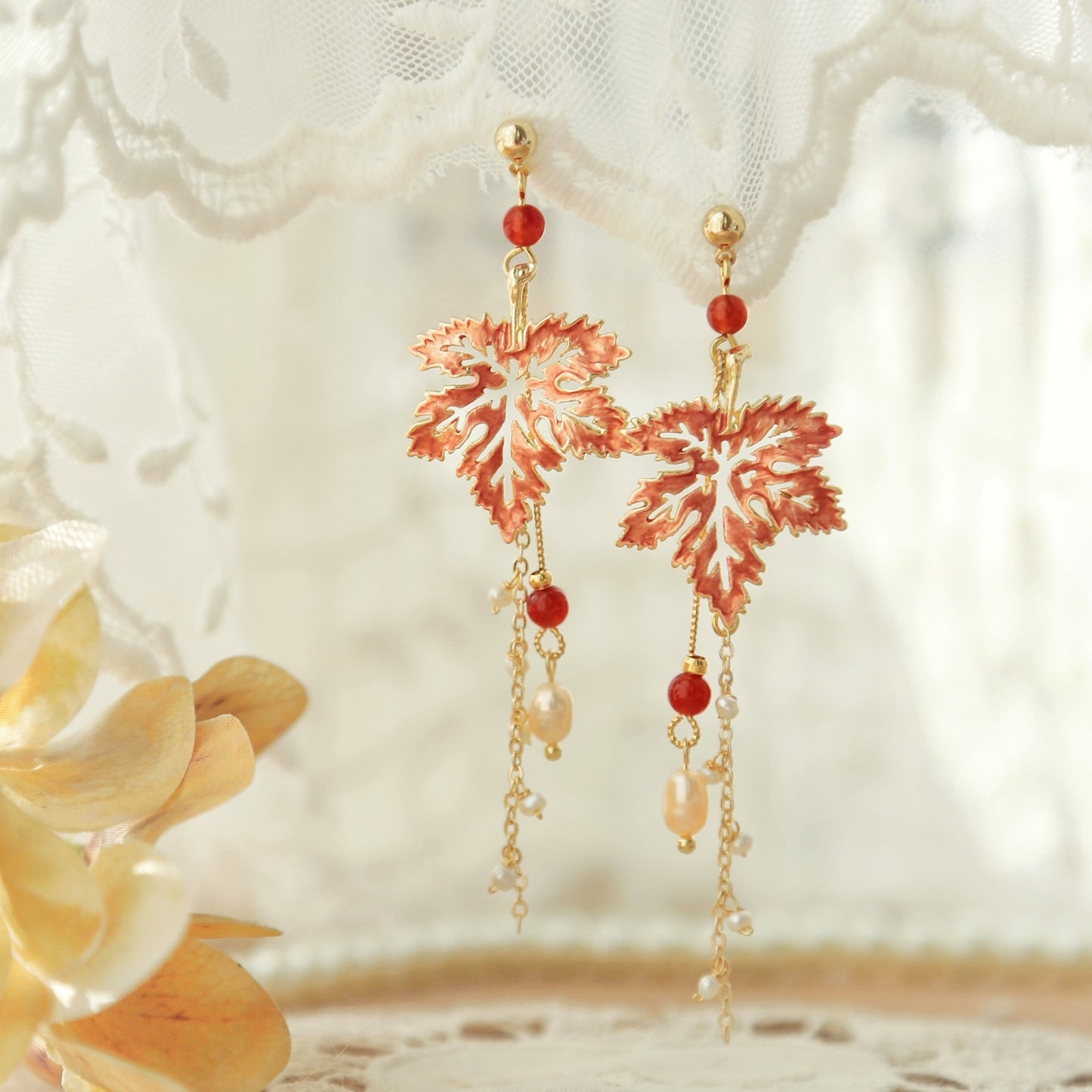 MENGJIQIAO New Elegant Metal Flower Cute Cat Dangle Earrings For Women Brincos Temperament pendientes mujer Holiday Jewelry