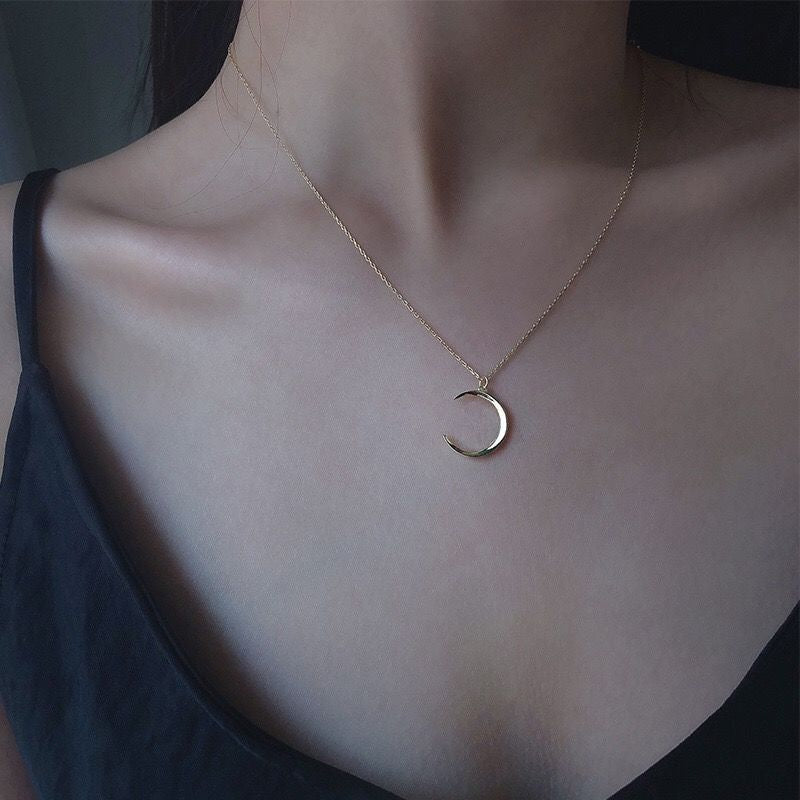Shiny Butterfly Necklace Ladies Exquisite Double Layer Clavicle Chain Necklace Jewelry for Ladies Gift