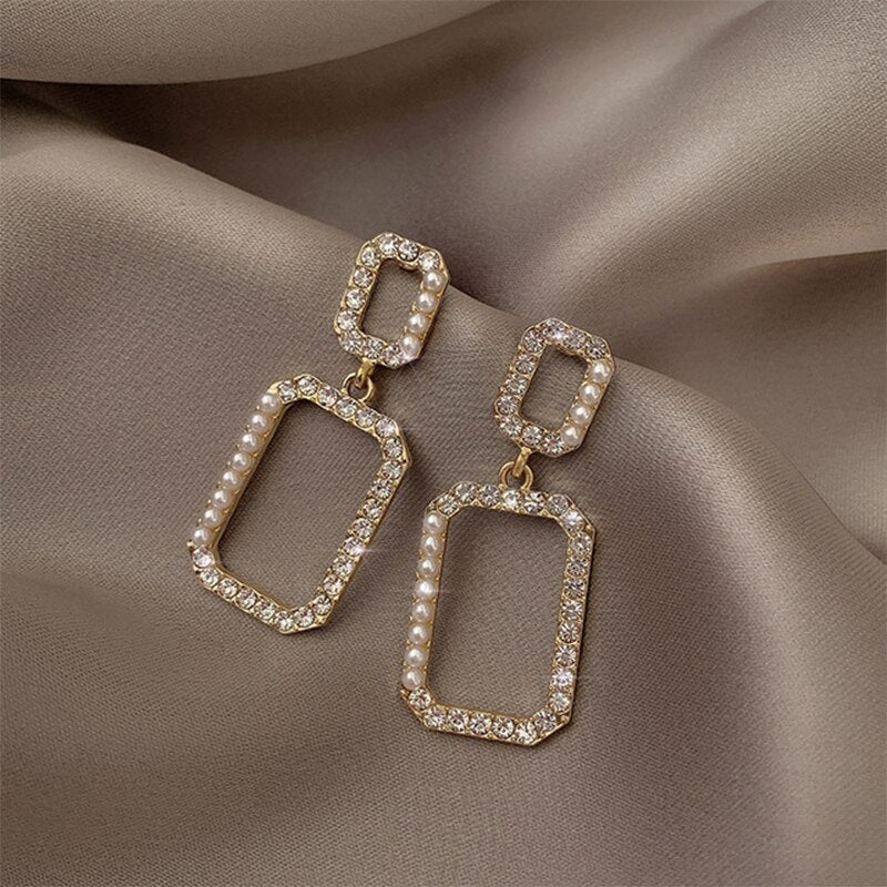 XIYANIKE Geometric Round Pearl Earrings Temperament Online Celebrity Earrings Personality Design Earrings