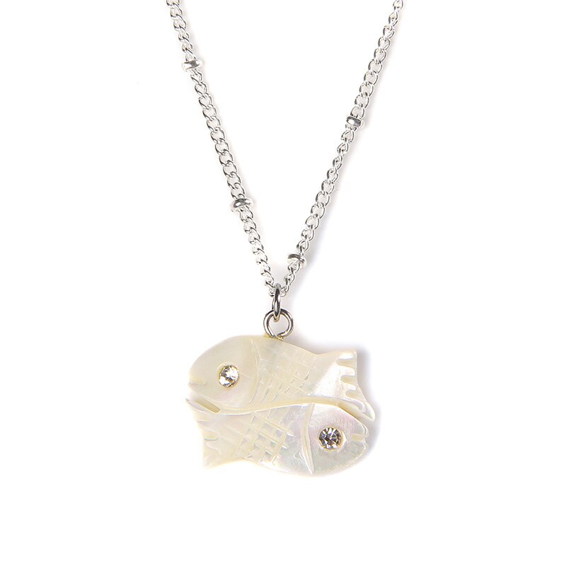 White Shell Necklace Summer Natural Mother of Pearl Shell Pendant Necklace for Women Heart Leaf Chokers Female Jewelry Boho Gift