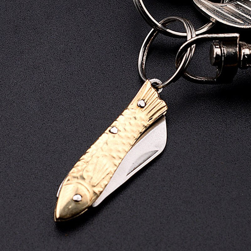 Outdoor Mini Portable Folding Knife Miniature Self Defense Keychain Pocket Knives for Survival Tools Stainless Steel EDC Pendant
