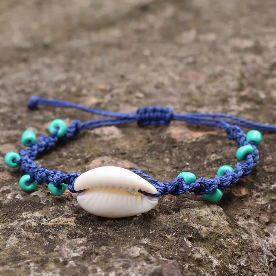 Macrame Shell and Blue Howlite Boho Surf Bracelet