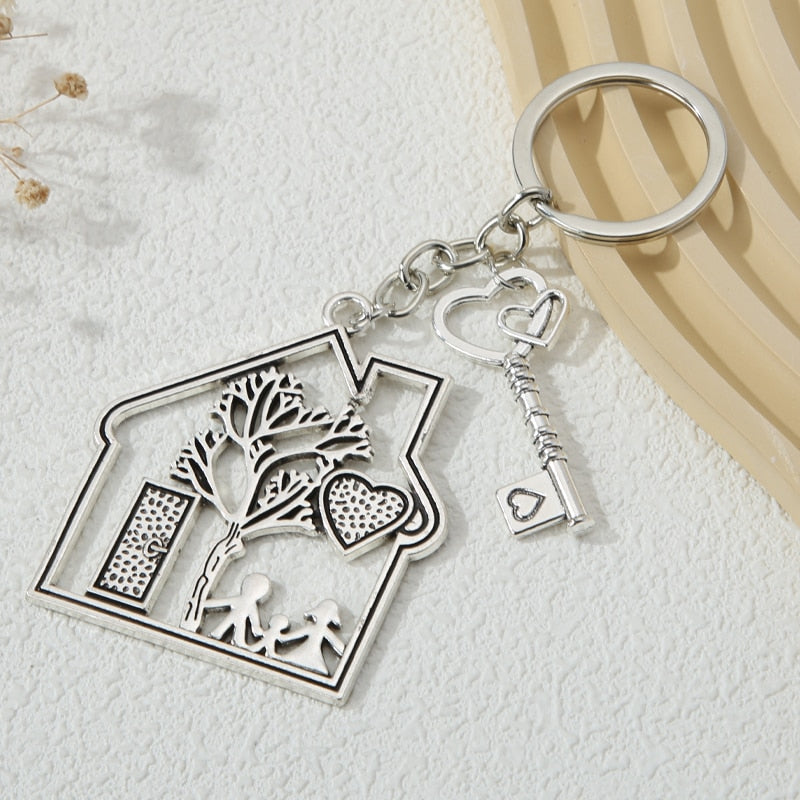 Family Keychain Dad Mom Child Love House Key Ring Kinship Key Chains For Women Men Handbag Accessorie Handmade Jewelry Gifts