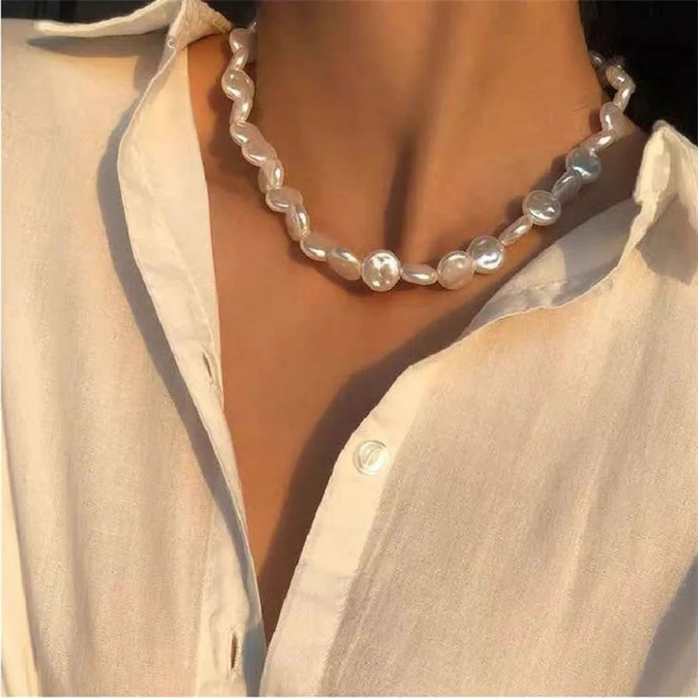 Irregular Pearl Multilayer Heart Pendant Boho Choker