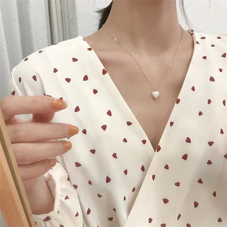 Shiny Butterfly Necklace Ladies Exquisite Double Layer Clavicle Chain Necklace Jewelry for Ladies Gift