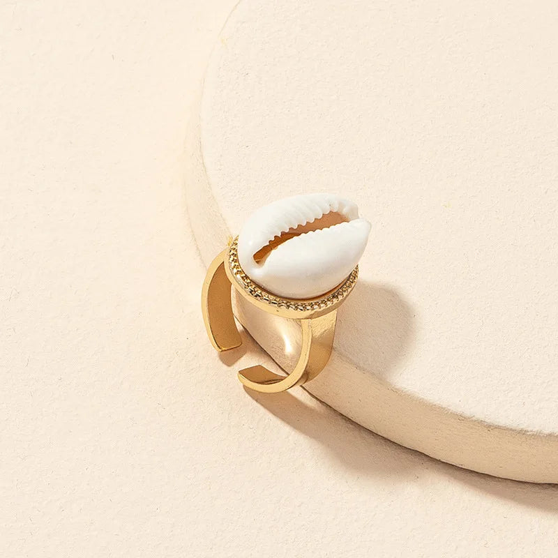 Aesthetic Jewelry Accessories Wholesale Boho Gold Color Natural Sea Stone Seashell Puka Conch Cowrie Shell Ring for Women 2024 - Charlie Dolly