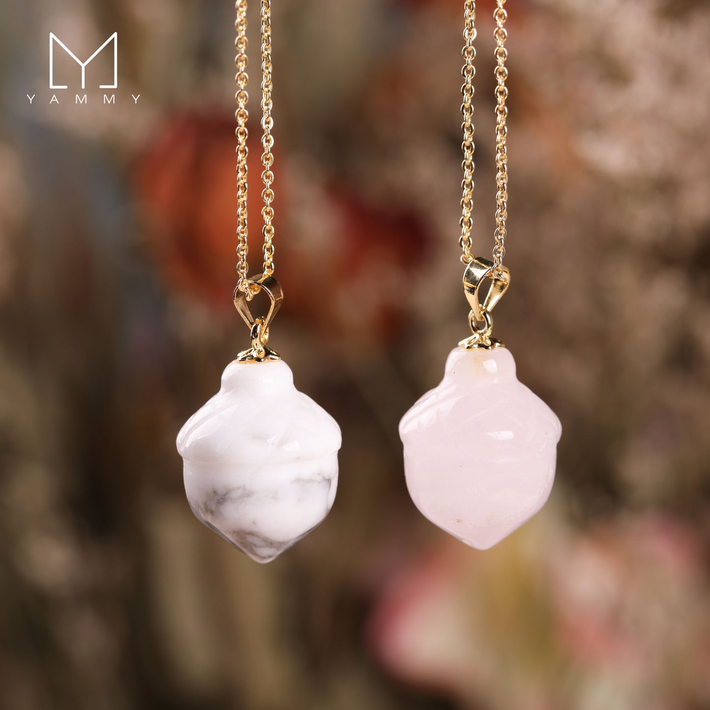 Yammy Crystal Acorn Necklace,Hand Carved Stone Acorn Pendant Gold Chain Necklace,Healing Meditation Energy Pendant Necklace