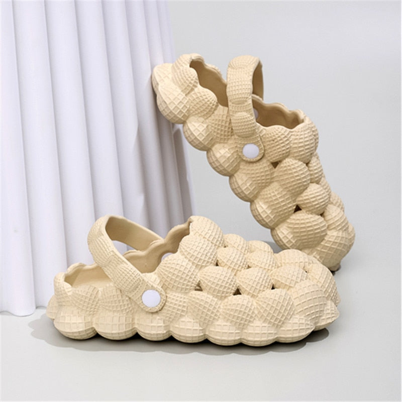 Comwarm Women Clogs Slippers Cute Bubble Ball Sandals Summer Indoor Massage EVA Slides Outdoor Closed Toe Anti-Slip Fashion Shoe