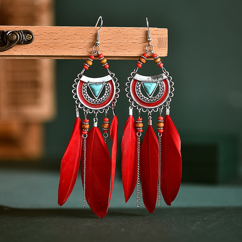 Bohemian White Semicircle Long Feather Tassel Ladies Earrings Women Summer Indian Jewelry Natural Wood Beads Dangle Earrings