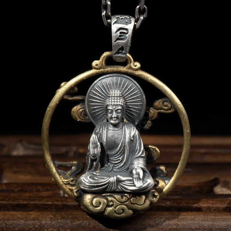 Vintage Buddha Pendant Necklace for Men and Women Religious Jewelry Amulet Gift Manjusri Bodhisattva Guanyin Pendant