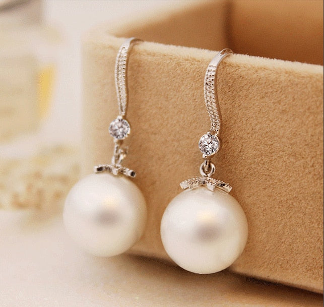 Starfish Shell Stud Earrings for Women Small Cute Earrings with Imitation Pearl Fashion Banquet Wedding Jewelry