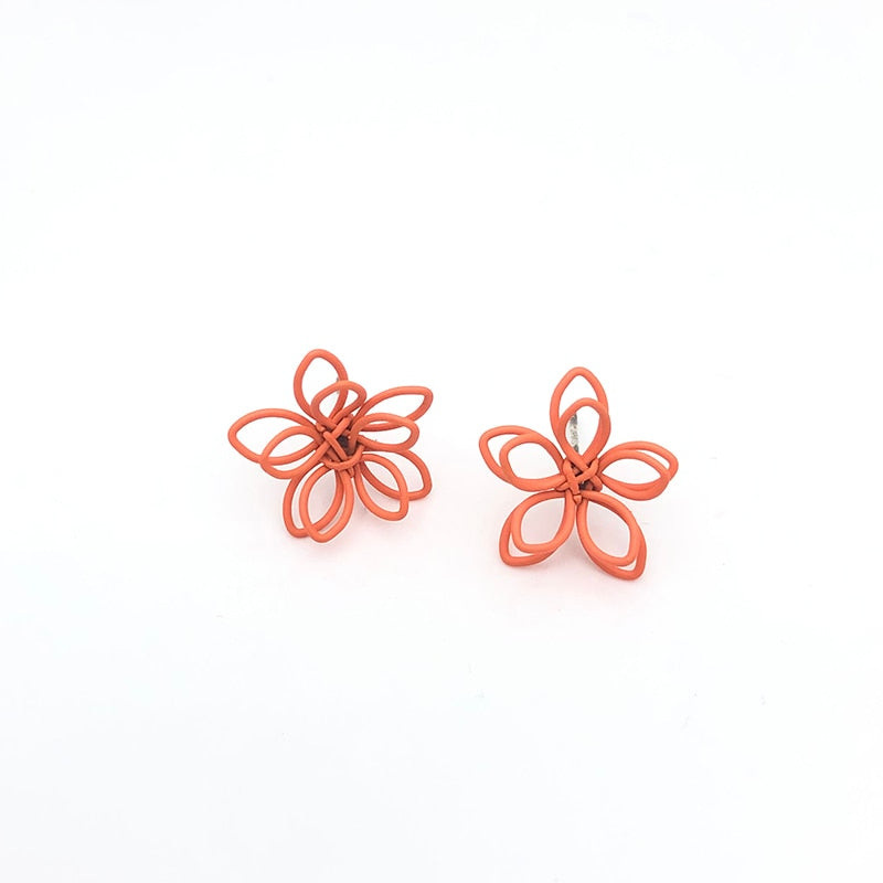 Pineapple Pearl Earrings French Retro High-quality Earrings Net Red Temperament Female Wave Earrings Prevent Allergy