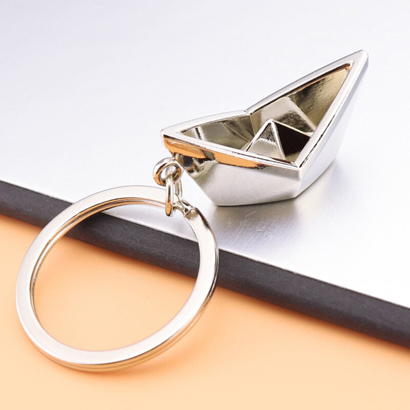 Men's Sailing Paper Boat Lovely Keychain Metal Alloy Boat Key Chains Key Rings Lucky Gift For Sailor Men Women Charms Pendant