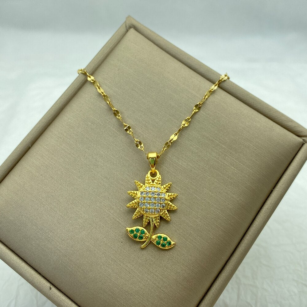 Sunflower Stainless Steel Necklace for Women Gift Cute Style Flower Copper Round Big Pendant Necklace Steel Jewelry Gold Color