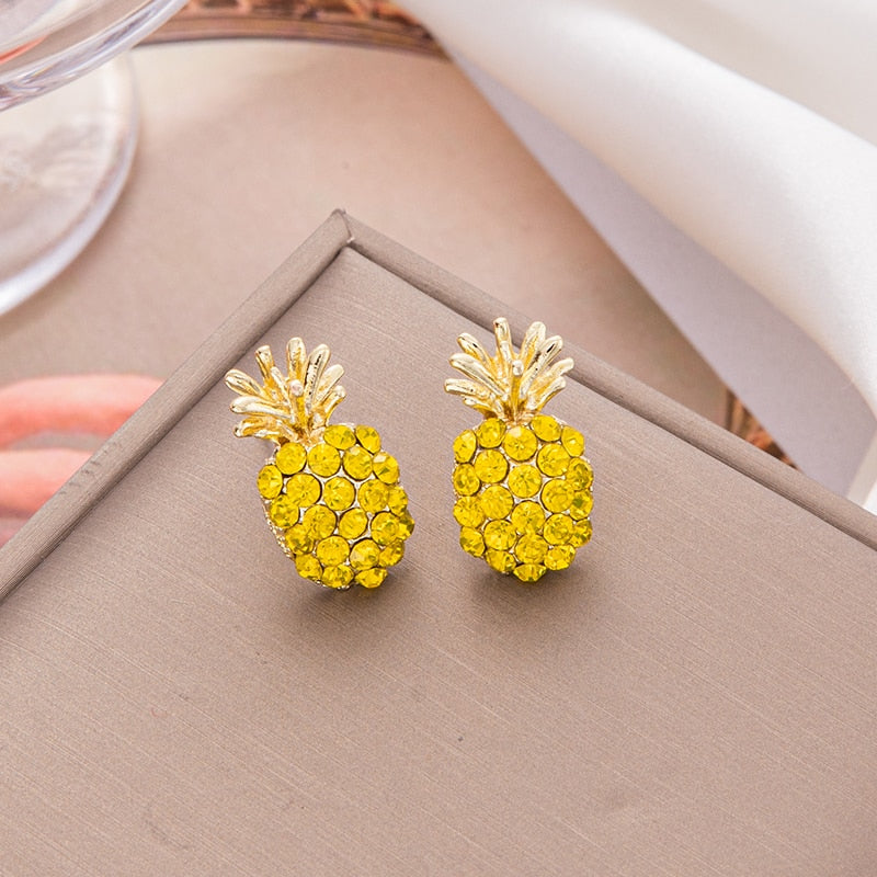 Pineapple Pearl Earrings French Retro High-quality Earrings Net Red Temperament Female Wave Earrings Prevent Allergy