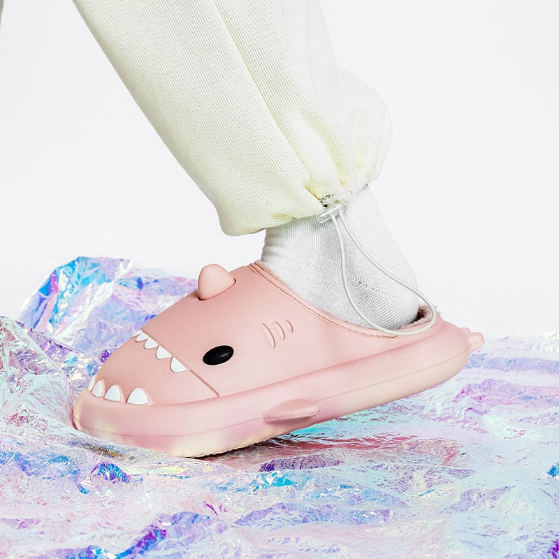 Comwarm Shark Plush Slippers For Women Men Autumn And Winter Warm Cartoon Cotton Slipper Non-Slip Waterproof Outdoor Home Shoes