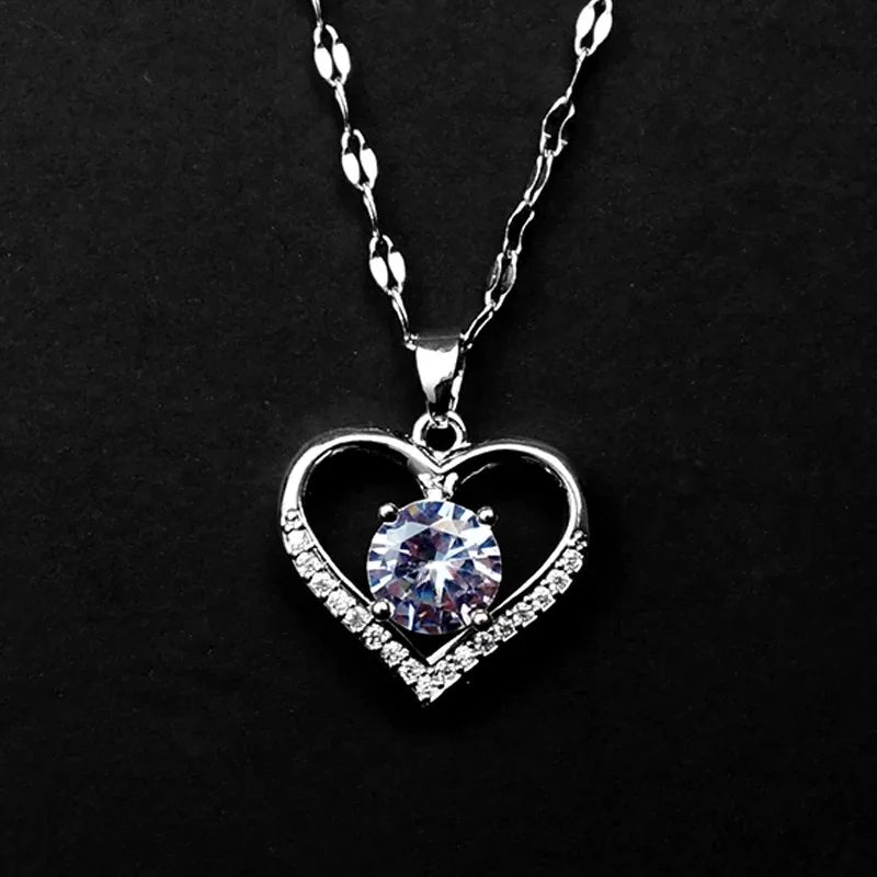 Gold Heart & Lips Pendant Boho Chain Necklace, Playful Love Talisman