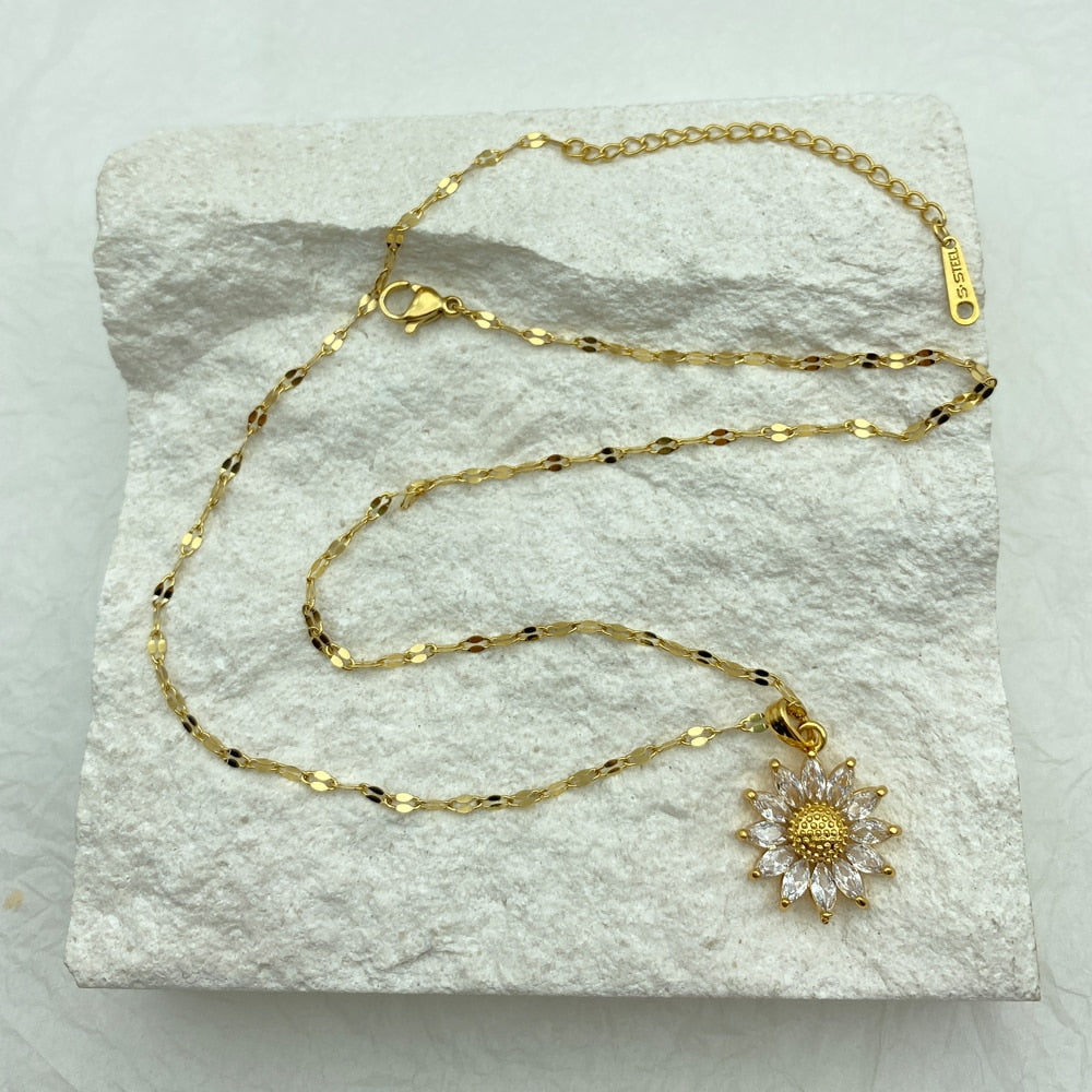 Gold Plated Sunflower Necklace for Women Jewelry Titanium Steel Zircon Big Pendant Necklace Luxury Choker Korea Style Wholesale