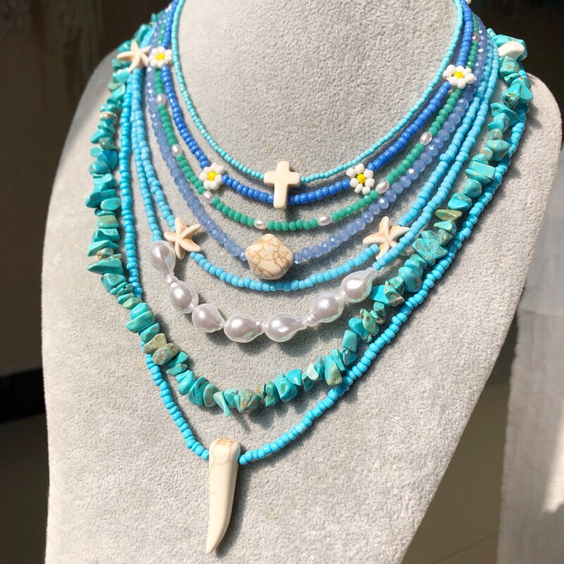 Handmade Beaded Shell Pendant Necklace Pearl Flower Clavicle Chain Vintage Turquoise Choker Necklace Jewelry for Women Gifts
