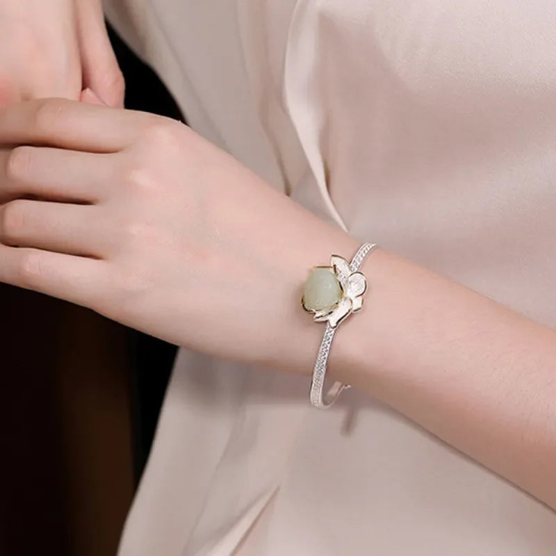 Natural Hotan Jade Lotus Flower Jewelry Set, Necklace Ring Bracelet Hairpin Boutique