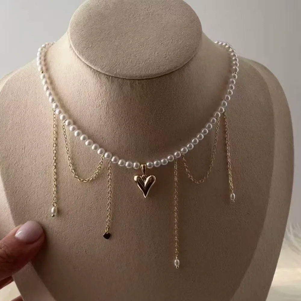 Transparent Crystal and Pearl Tassel Chain Pendant Necklace