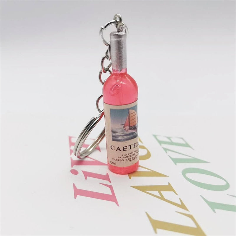 Simulation Resin Beer Wine Bottle Keychain for Women Men Fashion Car Bag Keyring Pendant Accessions Jewelry Gift Wholesale 2023