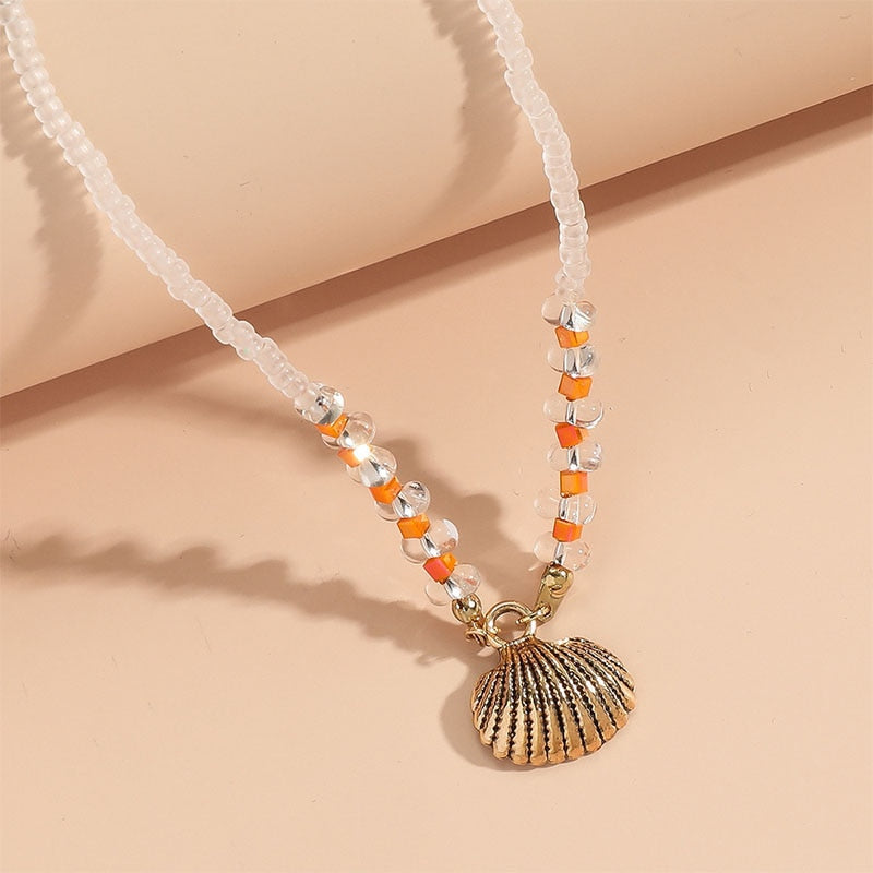 Ocean Style Glass Bead Necklace For Women Simple Handmade Shell Shape Pendant Choker Holiday Fashion Jewelry N038