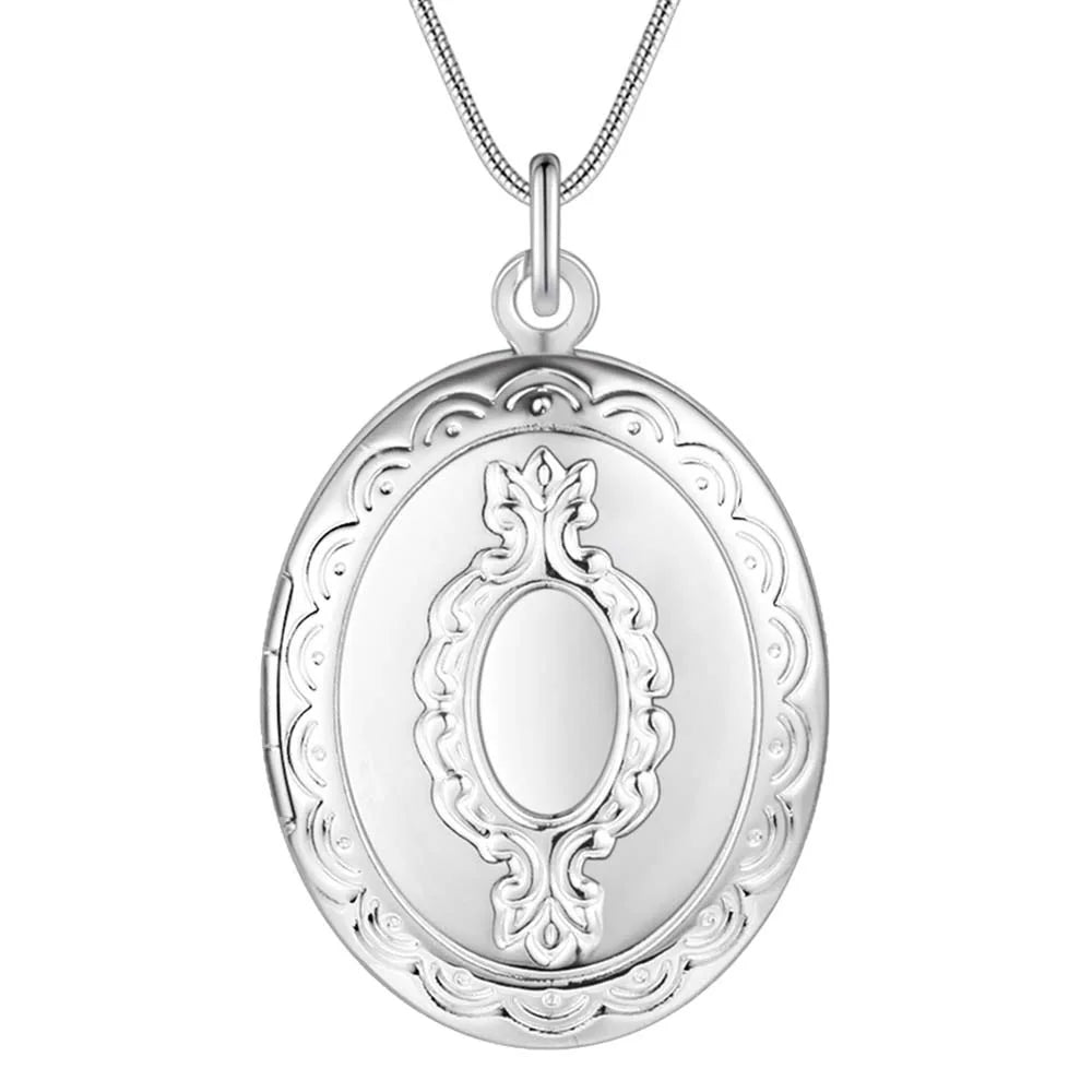 Sterling Silver Seashell Photo Frame Pendant Snake Chain Necklace