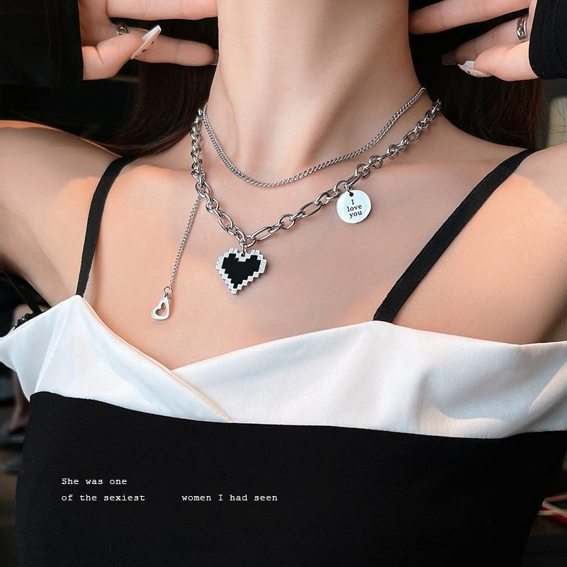 Vintage Round Charm Layered Necklace Women's Jewelry Layered Accessories for Girls Clothing Aesthetic Gifts Fashion Pendant 2022