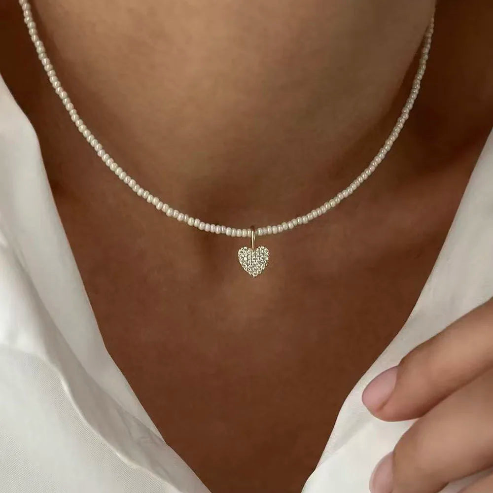 Transparent Crystal and Pearl Tassel Chain Pendant Necklace