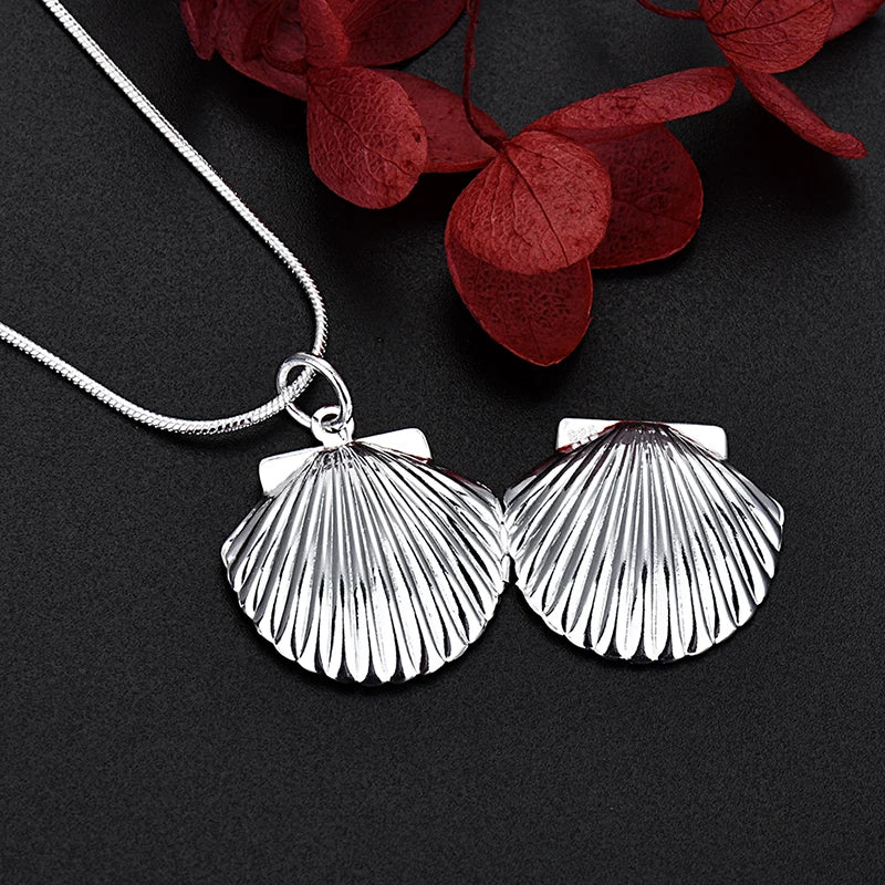 Sterling Silver Seashell Photo Frame Pendant Snake Chain Necklace