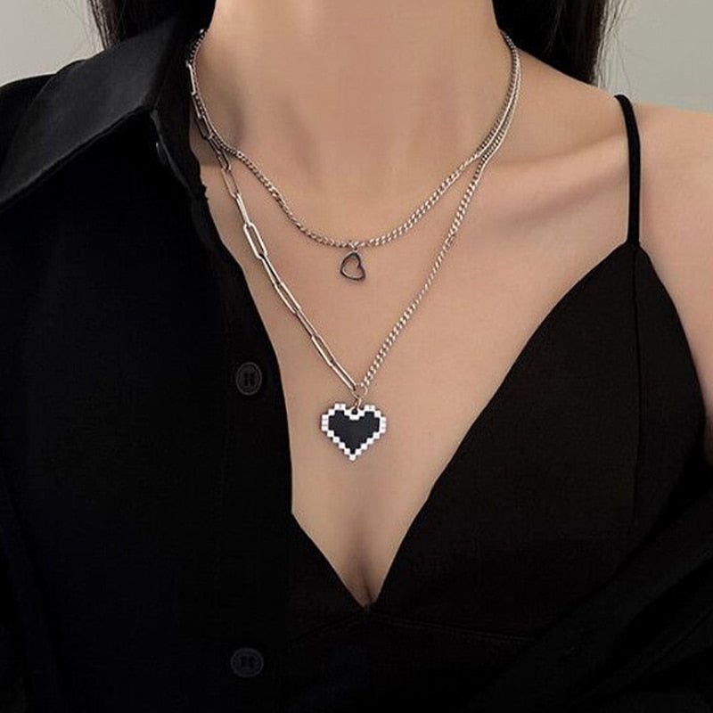 Vintage Round Charm Layered Necklace Women's Jewelry Layered Accessories for Girls Clothing Aesthetic Gifts Fashion Pendant 2022