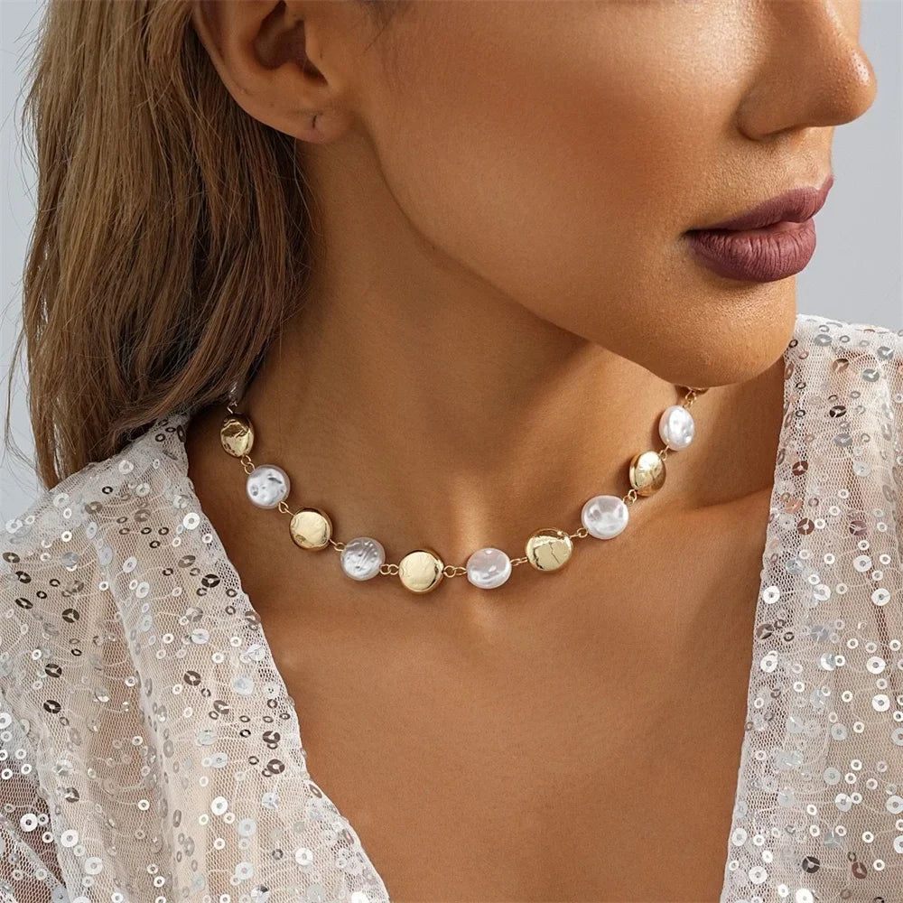 Conch Shell White Bead Chain Necklace Jewelry