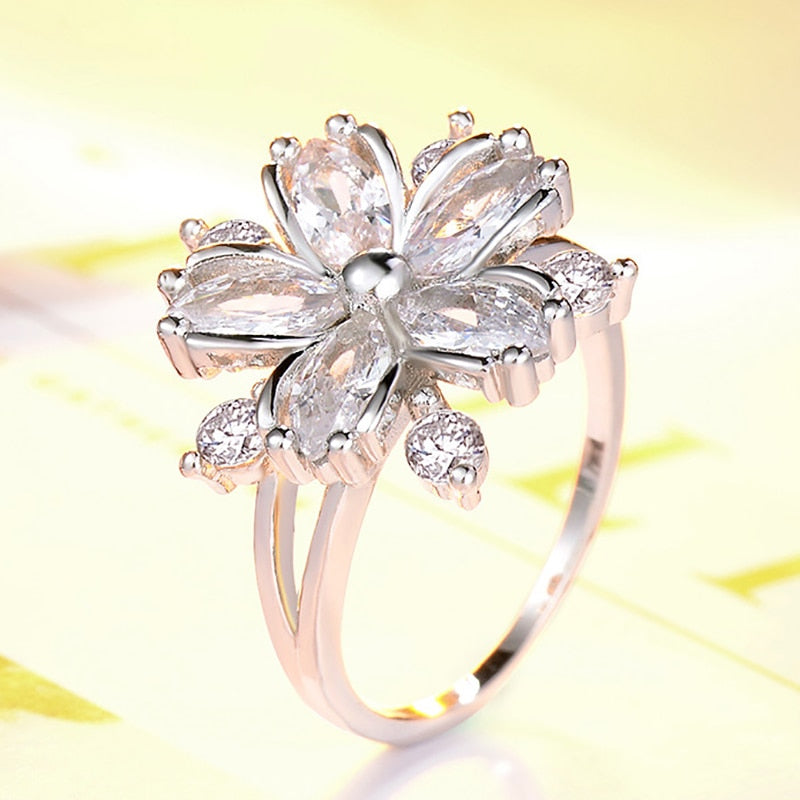 Luxury Flower Shape Zircon Engagement Ring for Women Silver Color Pink Wedding Rings Girl Party Jewelry Gift Anillos