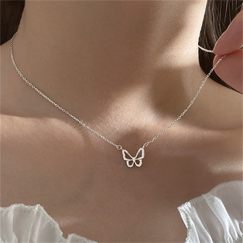 Shiny Butterfly Necklace Ladies Exquisite Double Layer Clavicle Chain Necklace Jewelry for Ladies Gift