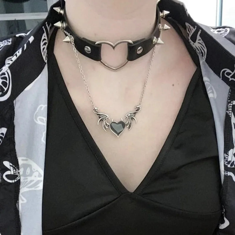 Gothic Bat Necklace for Women Men Punk Hip Hop Rock Vintage Metal Pendant Necklace Party Halloween Jewelry Gifts Cool Thing 2023 - Charlie Dolly