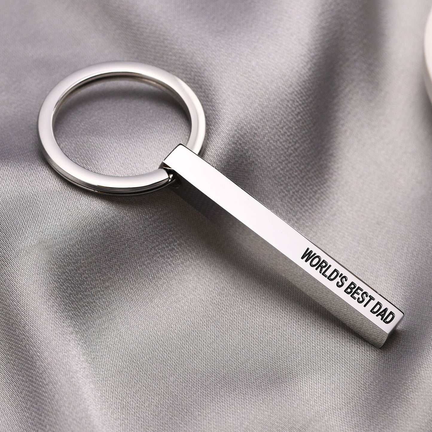 Customized SUPER DADDY Keychains for Men,Stainless Steel Vertical Bar Cuboid Keychain To Dad Drive Safe Gift to Family BFF