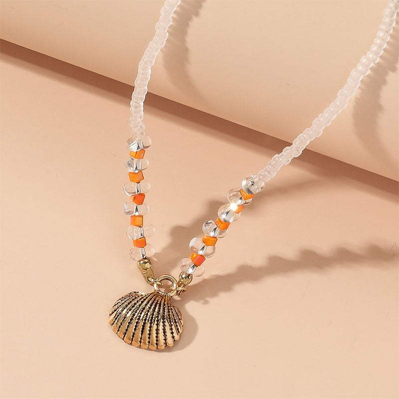 Ocean Style Glass Bead Necklace For Women Simple Handmade Shell Shape Pendant Choker Holiday Fashion Jewelry N038