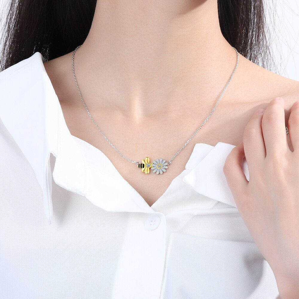 925-Sterling-Silver Cute Honey Bee Sunflower Pendant Necklace Jewelry Mother’s Day Birthday Gift for Women Girlfriend Daughter