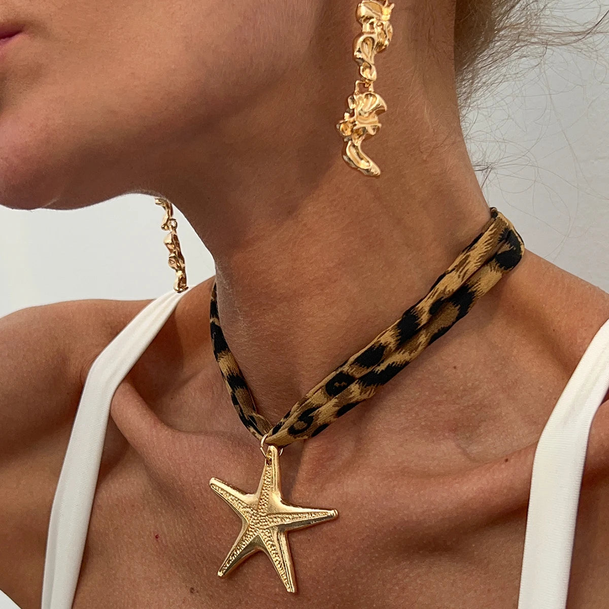 Conch, Starfish and Heart Ethnic Velvet Chain Necklace