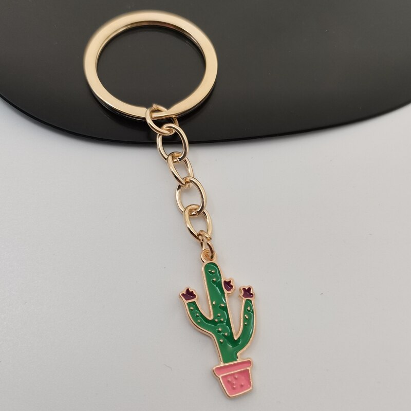 Random 1pcs Pocket Edition Small Gift Cactus Keychain Simulation Fruit Sliced Cactus Keychain