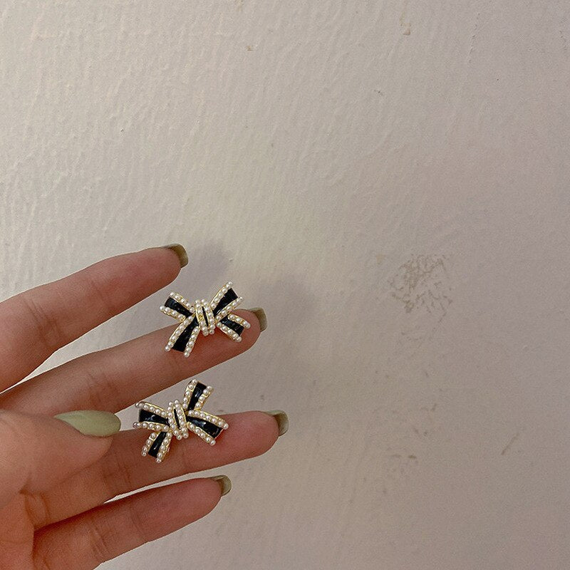 Cute Bowknot Stud Earrings For Women Golden Korean Accessoires Fashion Jewelry pendientes mujer boucle d’oreille femme brincos